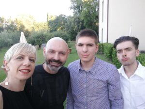 Fabio Mastromarino con la famiglia
