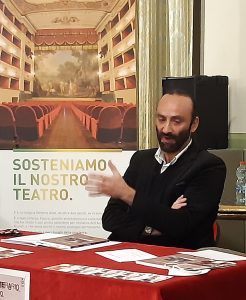 Sandro Querci presenta il suo libro al Pesio Flacco di Volterra